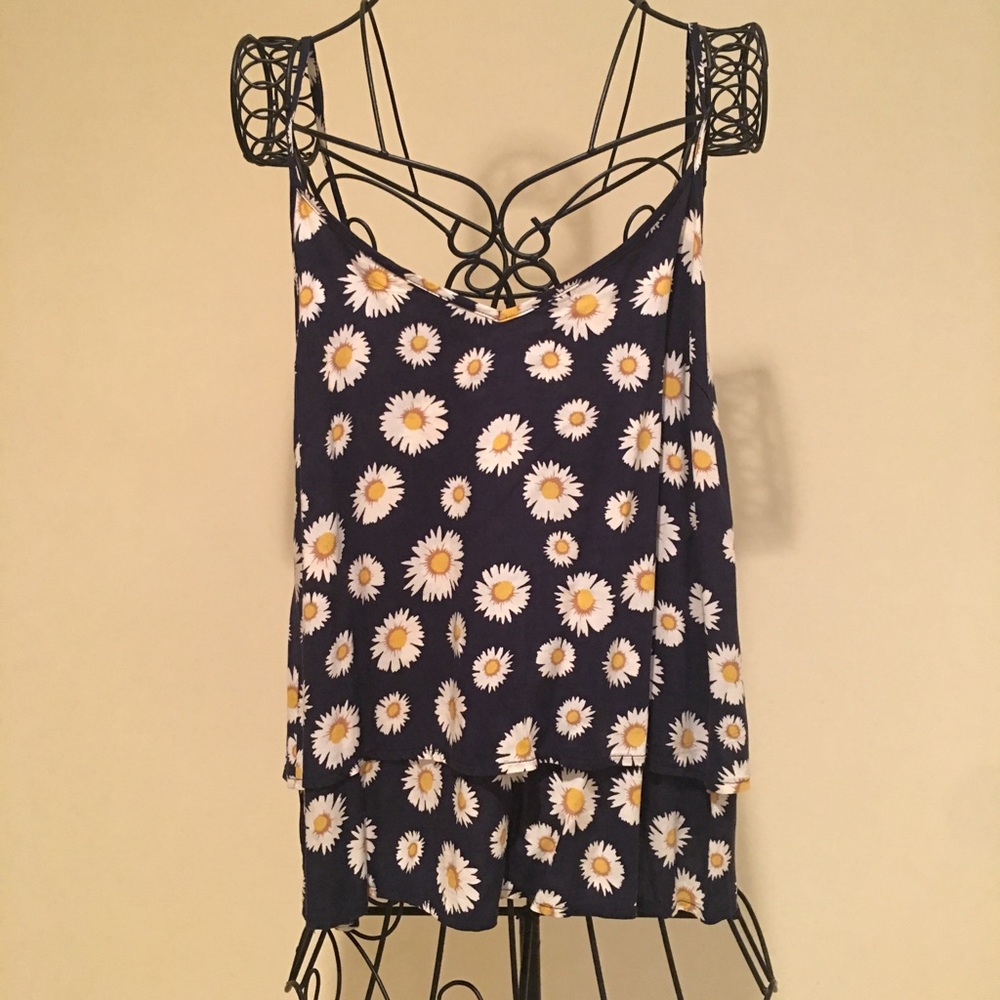 Alya - Daisy Print Blouse